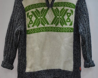 Vintage HUGO BOSS pure wool blouse , winter blouse....(053)