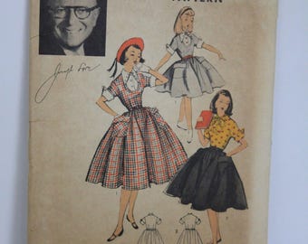 Advance Girls Dress Sewing Pattern #6495 from 40's or 50's size 10