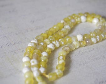 10 small faceted agate and yellow/white 4mm onyx beads