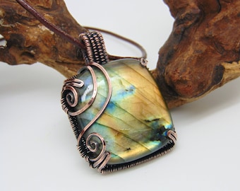 Orange Labradorite Pendant - Wire Wrapped Pendant - Wire Wrapped Jewellery Handmade - Wire Jewellery - Prong Set Necklace