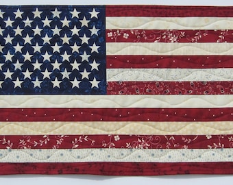 American Flag Patriotic Wall Quilt 21 1/2 x 14 1/2