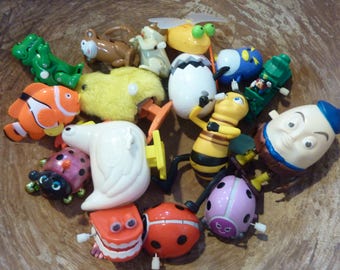 16 Mechanical Action Toys Plastic Wind Up Vintage Lot Birthday Party Favor Supply (#437)