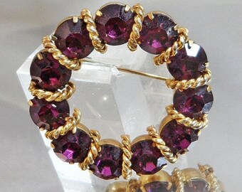 BIG SALE Vintage Purple Circle Brooch. Gold Tone. Amethyst Purple Rhinestones.