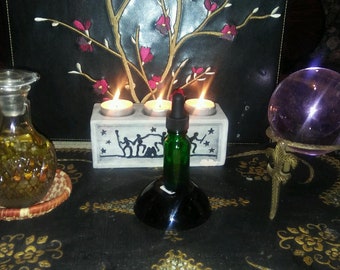 Hoodoo Attraction Oil
