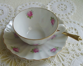 Exquisite - STREUROSEN - 1910-15s Vintage - Demitasse - TEACUP & SAUCER - Oscar Schaller - Schwarzenbach, Bavaria, Germany
