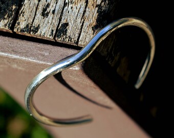 sterling silver bracelet,sterling silver bangle,modern,minimalist,contemporary, handmade, silver 925 bracelet, handforged,unique,birthday