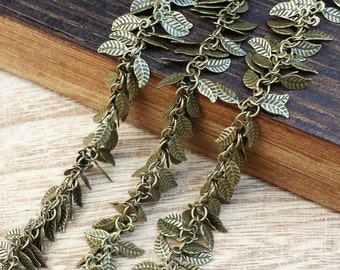 4x6mm Leaf Chain - .5 or 1 feet - Soldered Links - Antique Brass finish - Nickel Free