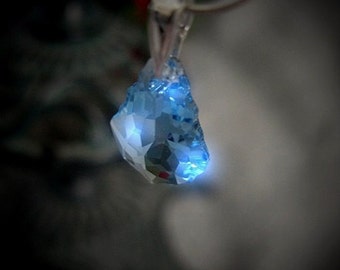 Wyldwood Bluebell Seelie Court Fairie Fairy Fae Fantasy Spell Jewelry Amulet Blue Pendant Witch Cast Haunted Spiritual Metaphysical