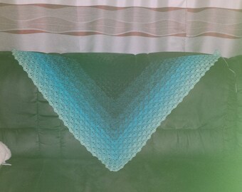 Scarf in shades of blue