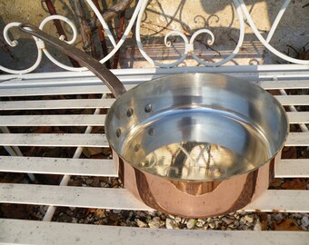 N.O.S "NEW OLD STOCK". Stamped Villedieu French Copper Saute Pan, Skillet, 2.2mm thick, 3.41lbs / 1.55kgs, 7.85" / 20cm