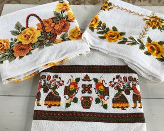 Lot of 3 Vintage Terry Cloth Tablecloths