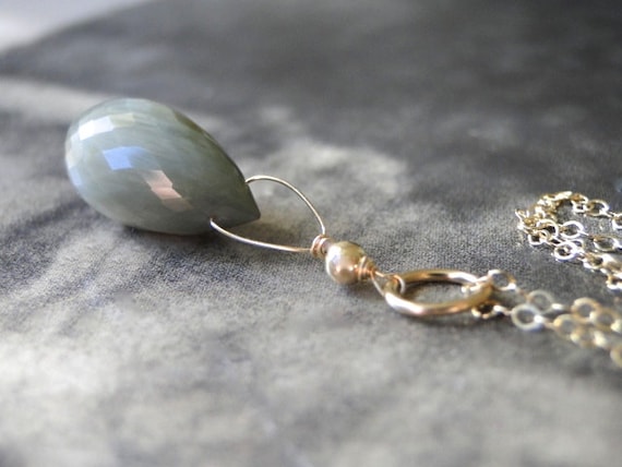 Luxe Jewelry Cat's Eye Gemstone Necklace / 14k Gold