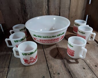 Vintage Hazel Atlas Milk Glass Auld Lang Syne Tom & Jerry Set, Bowl and 6 Mugs