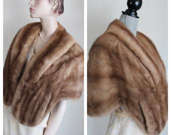 Blonde Fur Shoulder Wrap, Vintage 1960s Mink Stole Capelet
