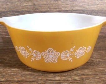 Vintage Pyrex 2.5 Quart Butterfly Gold Cinderella Casserole Mixing Bowl 475 B
