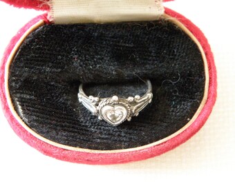 Sterling Silver Heart CZ Ring - Size 6 US