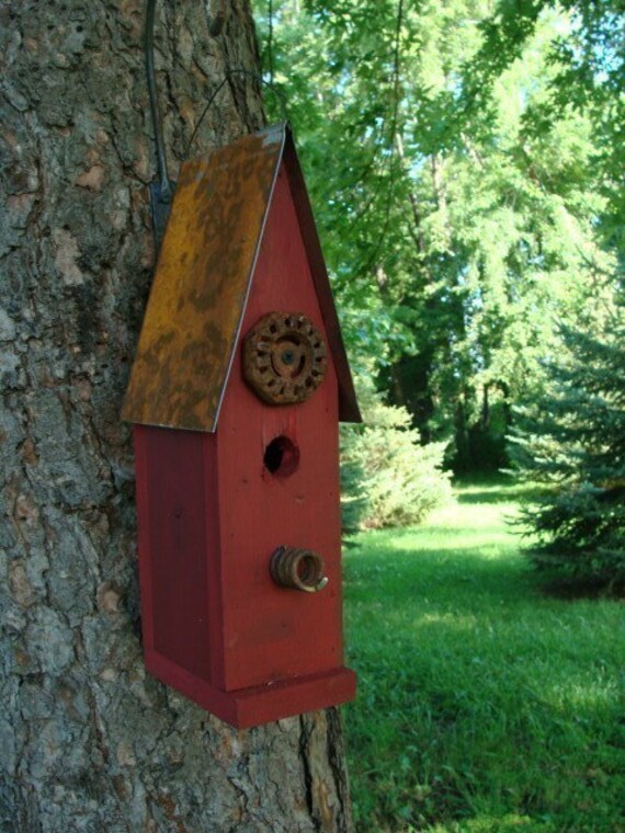 Old Red Rustic Birdhouse Decorative Wood Bird House Garden Or Old Red Rustic Birdhouse Decorative Wood Bird House Garden Or