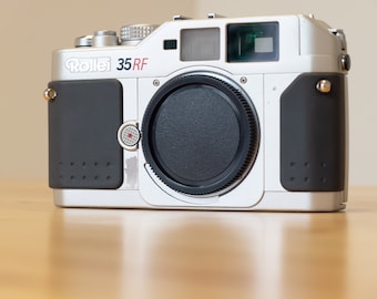 Rollei 35RF - 35mm range finder - Leica M - Voigtlander Bessa R2 copy