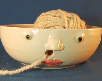 Yarn bowl with face,Yarn Bowl, Face Yarn Bowl, Unique Yarn Bowl with Face, Handmade Pottery