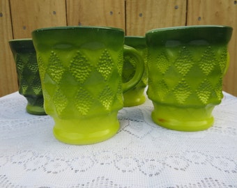 Green Coffee Cups, Vintage Coffee Cup, Avocado Green Tea Cups, Drinkware, Diamond Pattern Coffee Cups, Anchor Hocking Coffee Cup Set