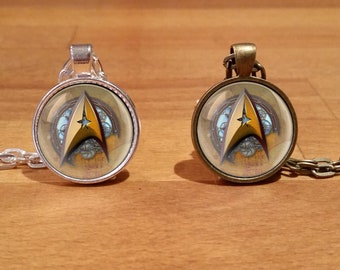 Star trek necklace, Star trek emblem, steampunk necklace, steampunk star trek, steampunk, Silver Plated, Antique Bronze (1)