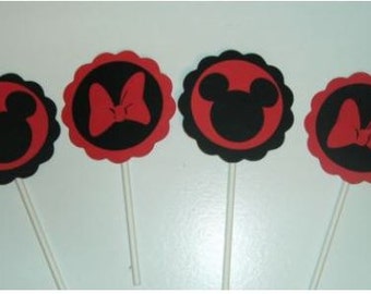 Mickey and Minnie Cupcake toppers (200C)