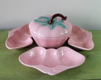 Vintage Strawberry Serving Dish Centerpiece with Lid and Matching Dessert Snack Plates Trays. Belmar of California Pottery USA 310.