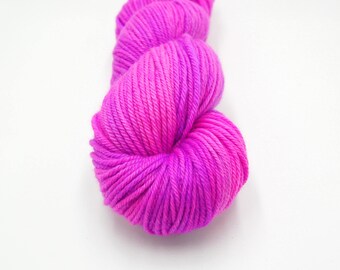 Merino Worsted Hand Dyed Yarn - 80's Night