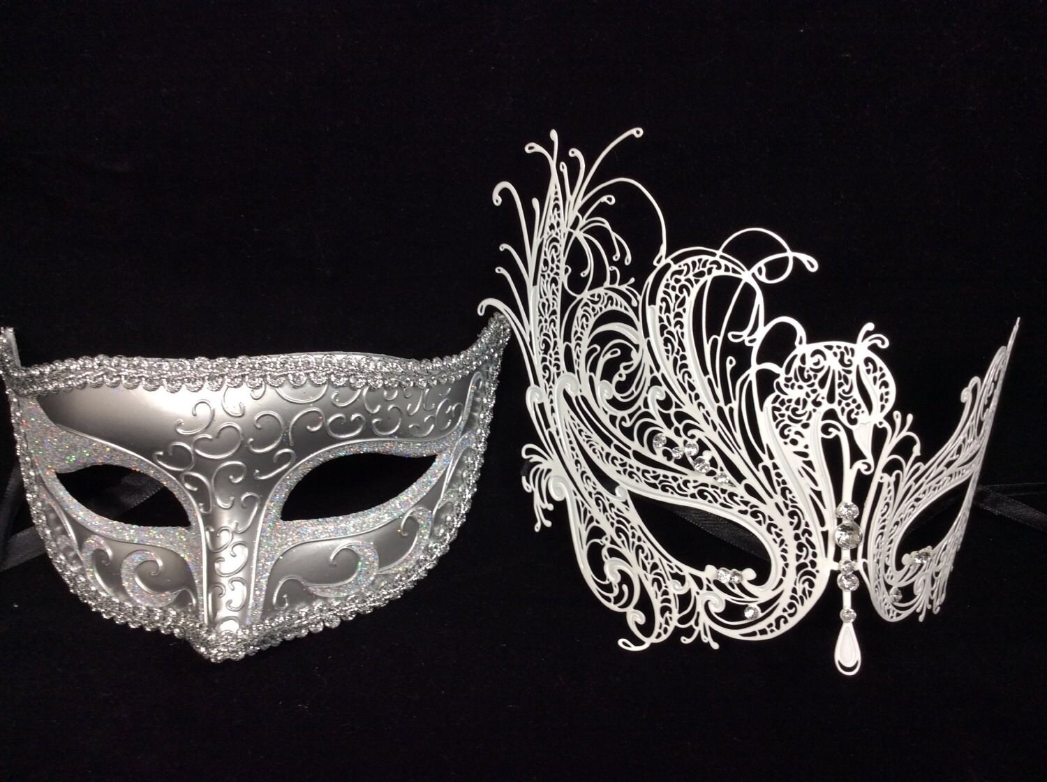 mardi gras masks for couples