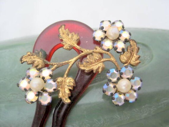 Tortoiseshell Lucite Hair Comb, Rhinestone Flowers, Decorative Wedding Comb