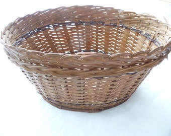 Vintage Ashtray KIG Indonesia Heavy Glass Ashtray Change Vintage Ashtray KIG Indonesia Heavy Glass Ashtray Change