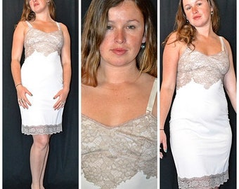 Vintage Ivory Slip With Beige Lace Bodice and Hem 34 Inch Bust