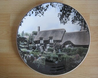 Royal Doulton Anne Hathaways Cottage Collectors Picture Plate TC1027