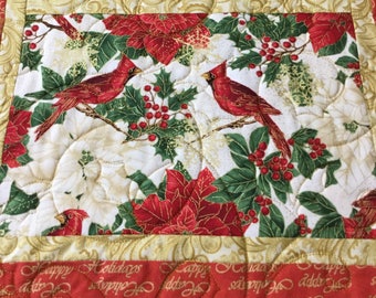 Christmas Placemats, Quilted Placemats, Cardinals Placemats, Holiday Placemats, Reversible Placemats, Sold in sets of 4,Dining Placemats,