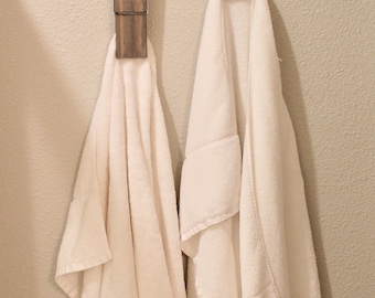 Giant Clothespin Towel Hanger, Farmhouse Bathroom Decor, Bathroom Wall Decor