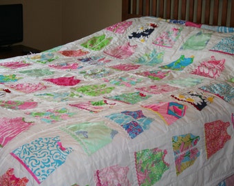 Queen size shift dress quilt made with Lilly pulitzer fabric