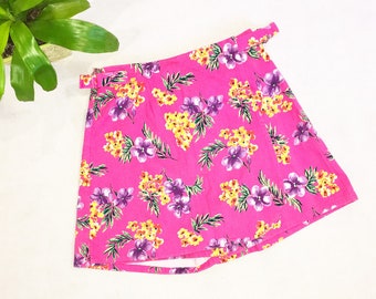 Vintage Pink Flowered Skort | Size 8 | Shorts / Skirt | Sostanza | Deadstock | Denim | Jean | 80s Skort | Floral | High Waisted