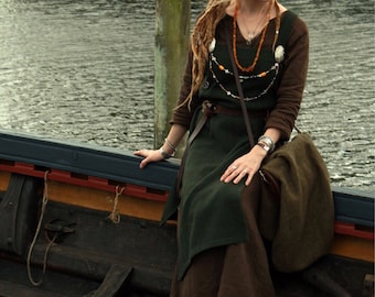 Viking Hangerock Apron Dress, Wool, Linen, Garb, Serk, Norse, SCA, HEMA, LARP knotwork trim Celtic Slavic Renaissance, Reenactment