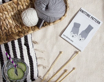 Baby mittens knitting kit. Penelope Polar Bear Mittens Knitting Kit
