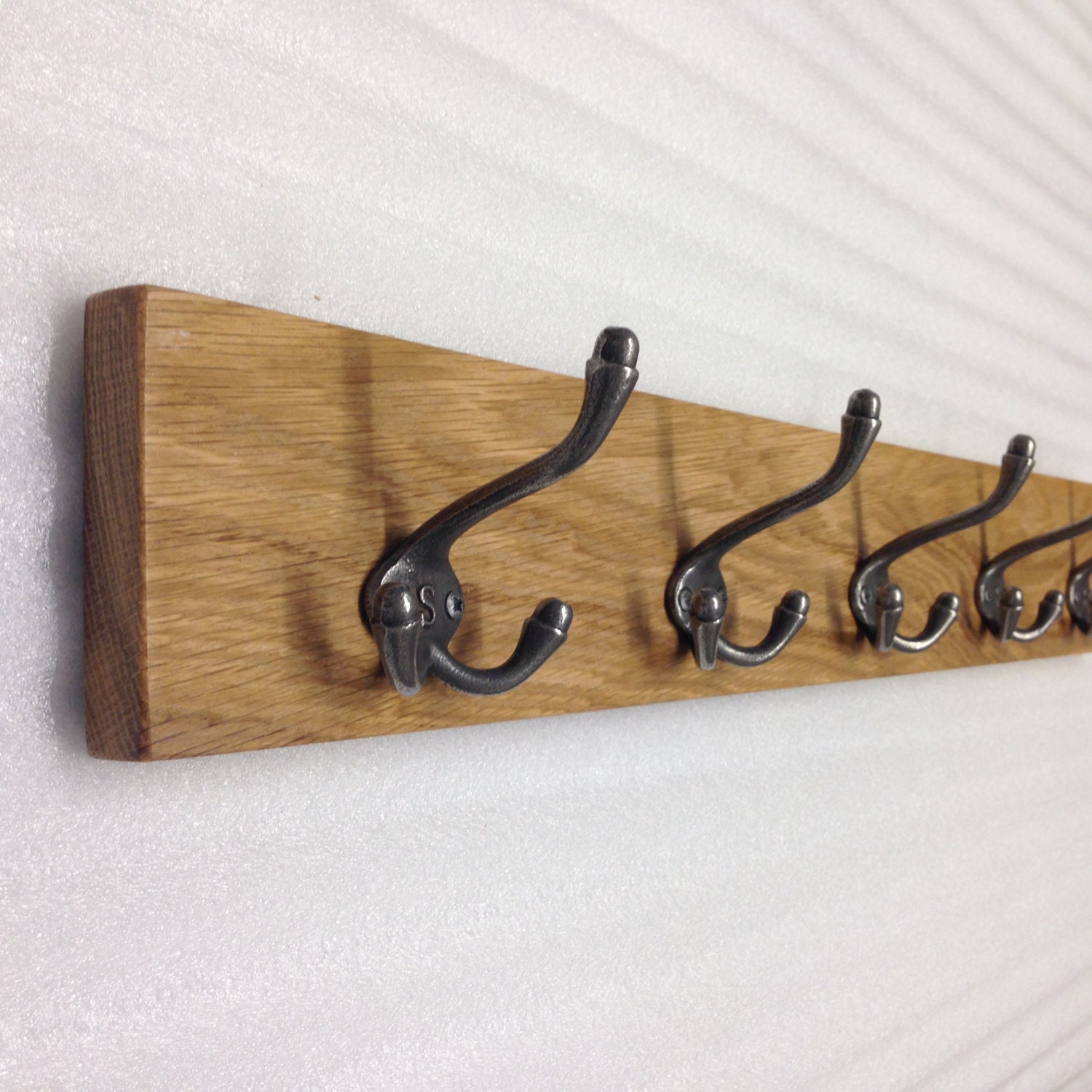 Luxury Solid Oak Wood Wooden Coat Rail Cast Iron Triple Style