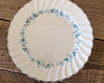 Vintage Myott Olde Chelsea Staffordshire England Bluebell Set of 4 Dinner Plates