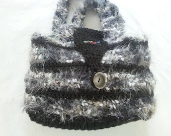 Crochet bag, black-silver with scarf
