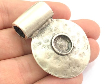 Antique Silver Plated Pendants (49x36mm) Antique Silver Plated Metal G6017