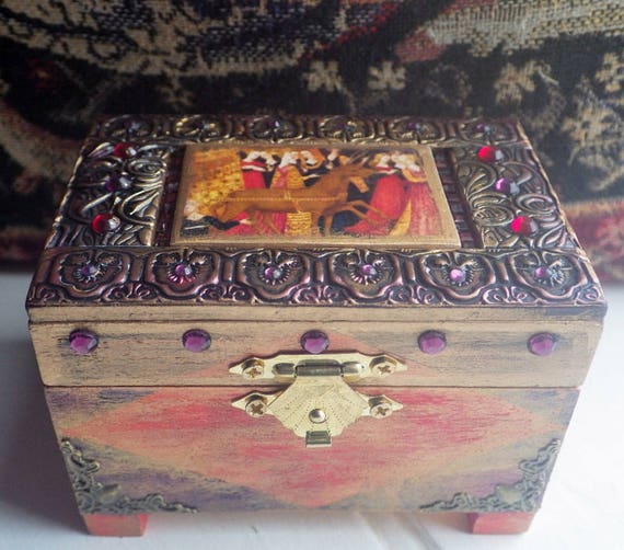 unicorn chest box