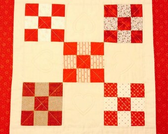 Valentine Table Quilt
