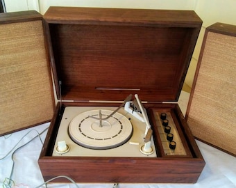 Vintage Record Player with Speakers/Midcentury Record Player/Reader's Digest Cyclophonic Turntable/1950's Record Player in Wooden Box