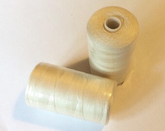 Sewing thread, 1000yds or 915m, ivory