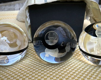 Charmander Crystal Pokeball, Pokemon - 3D Laser Engraved Night Light, Pokemon Cosplay, Glass Pokeball Prop, Pokemon Gifts (w/ LED base)