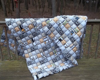 Queen Size Rag Puff / Biscuit Quilt - Beautiful Warm and Cozy Rag Quilt