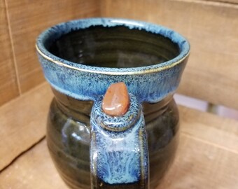 Handmade Ceramic Mug with Carnelian // Coffee Mug // Healing Touch Mug // Healing Crystal // Ceramic coffee cup // handmade mug //